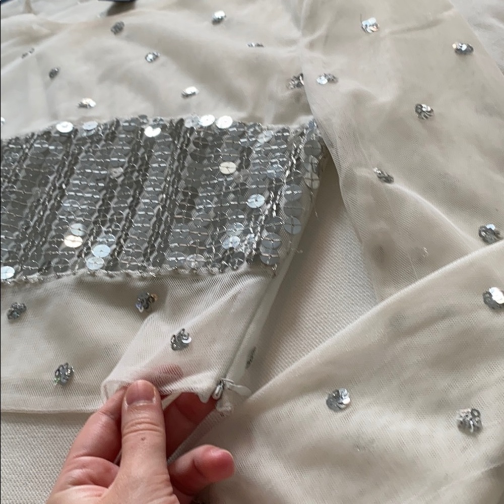 Hours Sequin Set - image 4